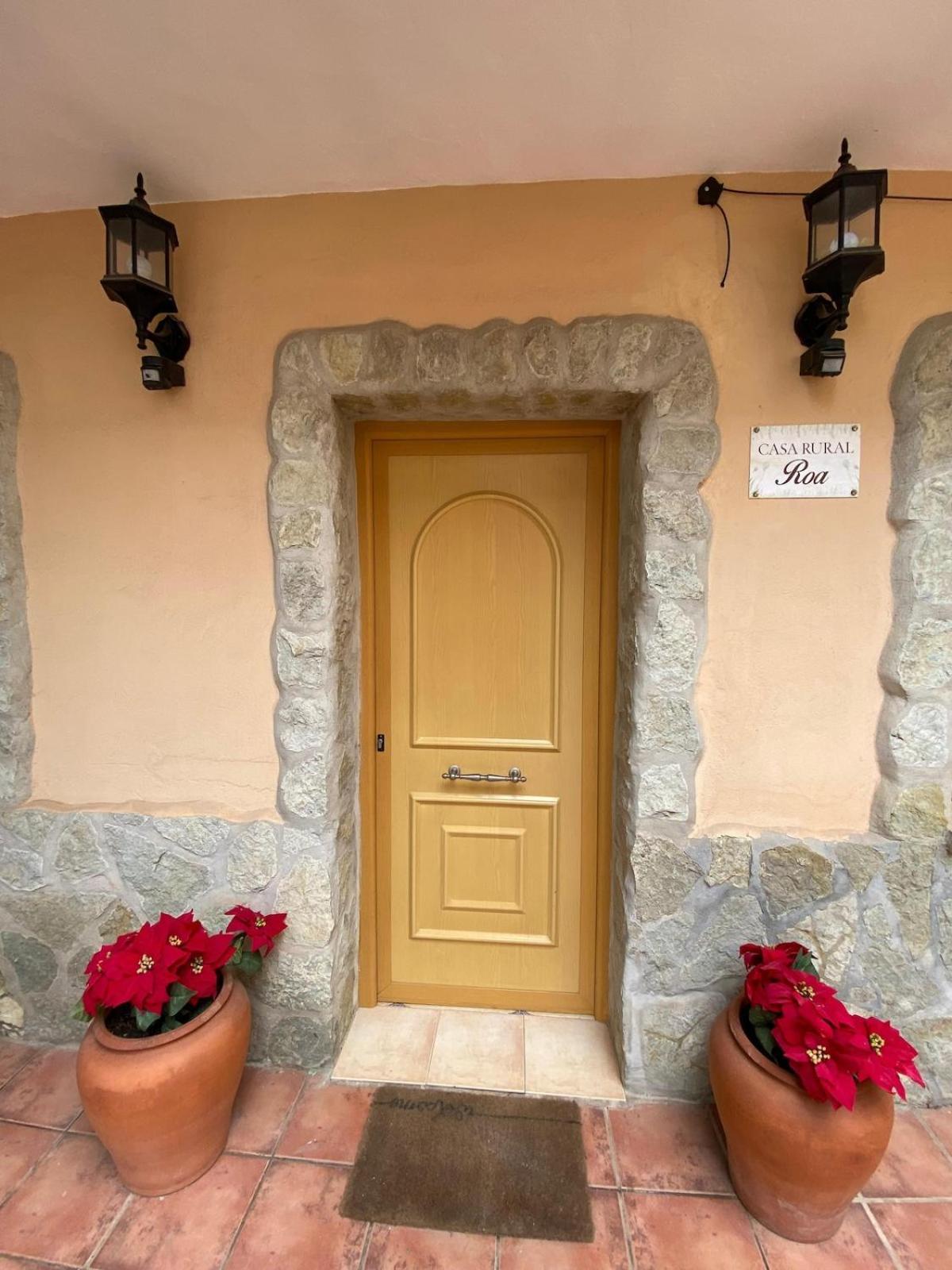 Casa Rural Roa Casinos Exterior photo